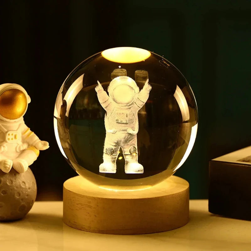 Boule de Cristal Spaceman