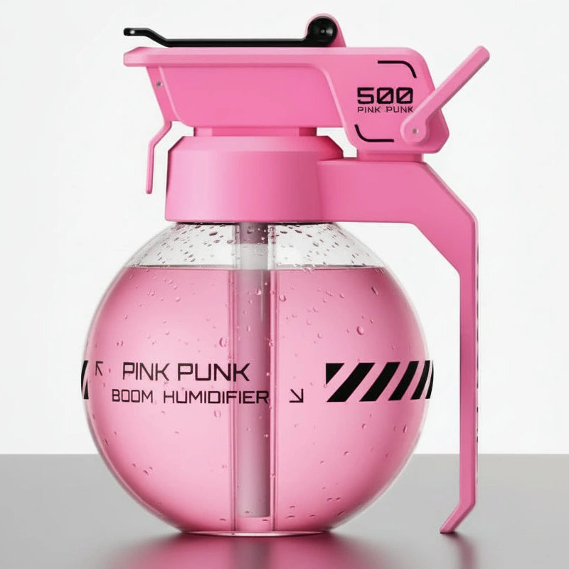 Grenade cyberpunk humidificateur posé sur setup gaming