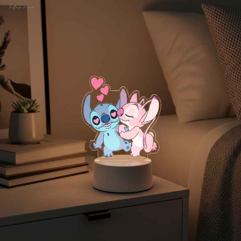 Lampe Stitch 3D rose et bleue allumée dans chambre enfant