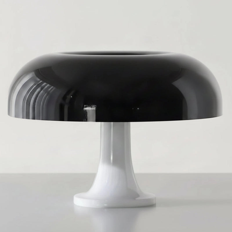 lampe champignon design blanc et noir décor salle à manger