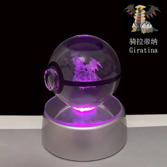 Pokéball Lumineuse en Cristal Pokémon Giratina